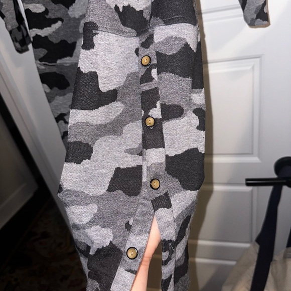 Grey Camo Sweater Dress Size L - Picture 4 of 4